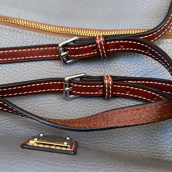 Dooney & Bourke Pebble Grain Bucket/Crossbody Bag - Picture 7 of 9
